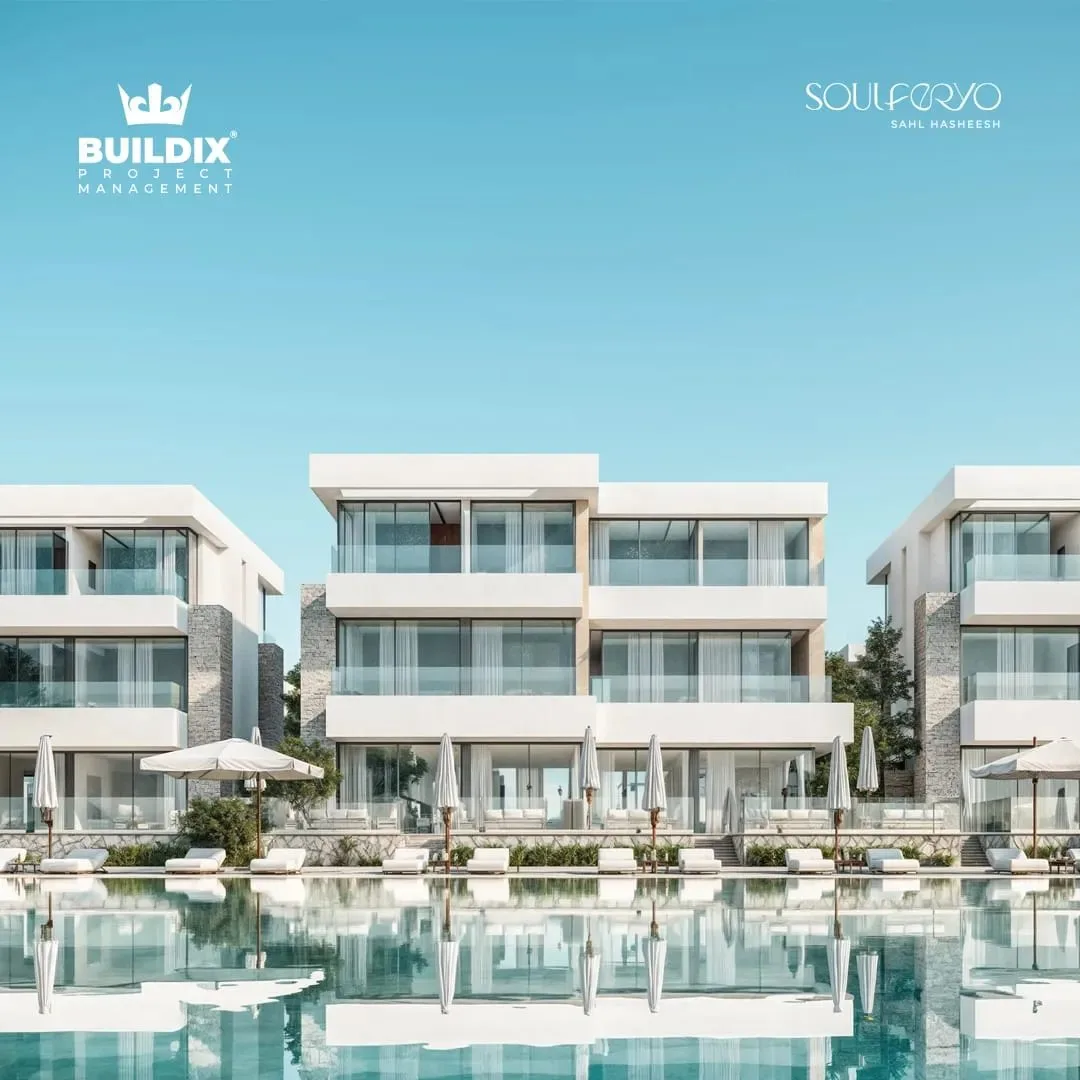 تصميم تخيلي: Townhouses facing the pool (developer render)