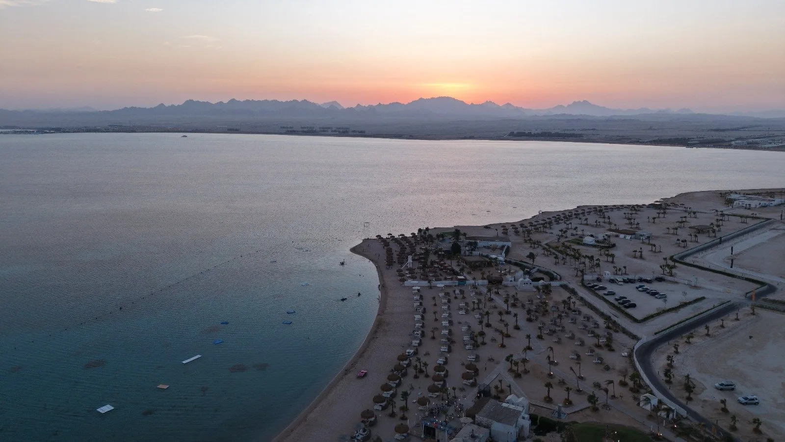 صورة حقيقية: The Somabay peninsula at sunset